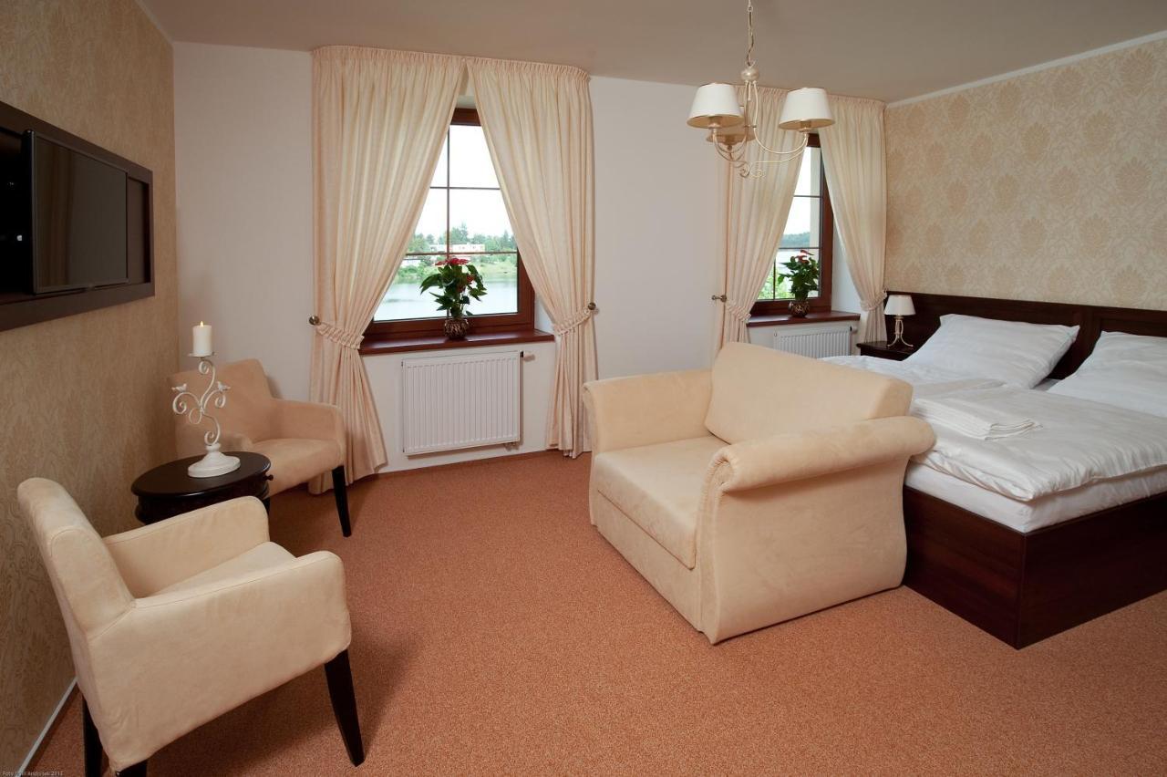 Hotel Plumlov Mostkovice Room photo