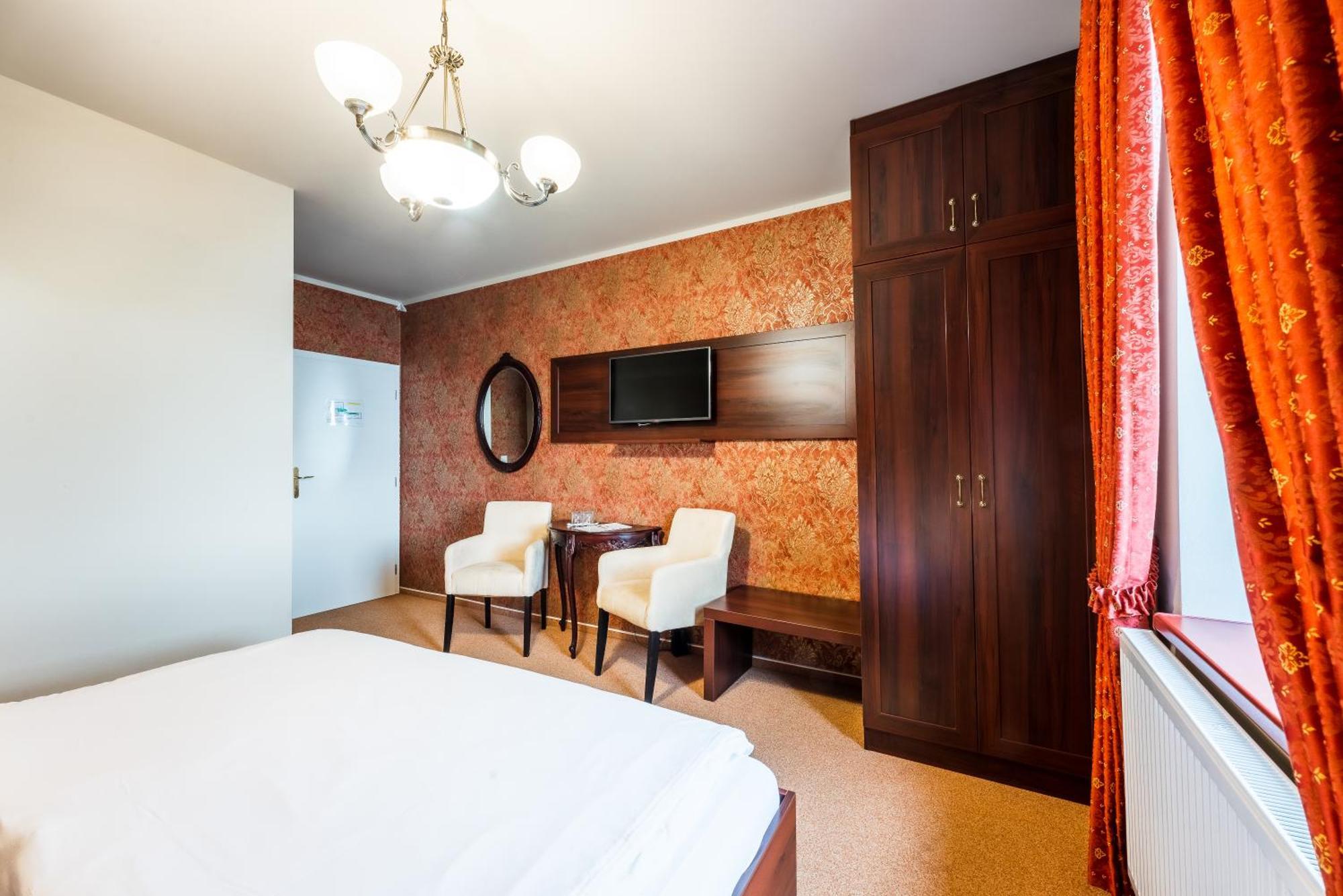 Hotel Plumlov Mostkovice Exterior photo